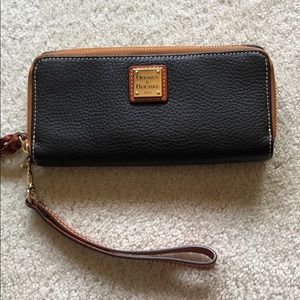 Dooney & Bourke Wristlet